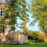 بيت للعطل Private Chateau With Sauna, Hot Tub & 4ha Park - Chateau Guillermo