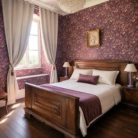 Private Chateau With Sauna, Hot Tub & 4ha Park - Chateau Guillermo *