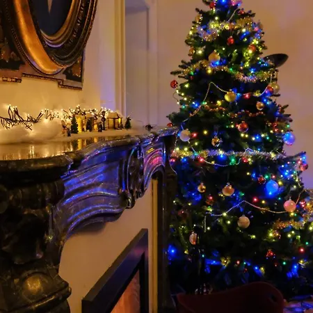 Prázdninový dům Private Castle With Park - Chateau Guillermo