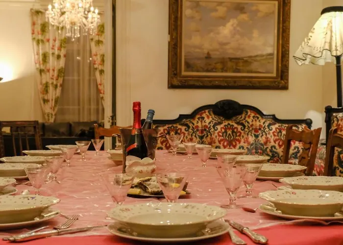 Casa vacanze Private Castle With Park - Chateau Guillermo