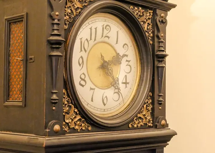 Private Castle With Park - Chateau Guillermo * La Moncelle