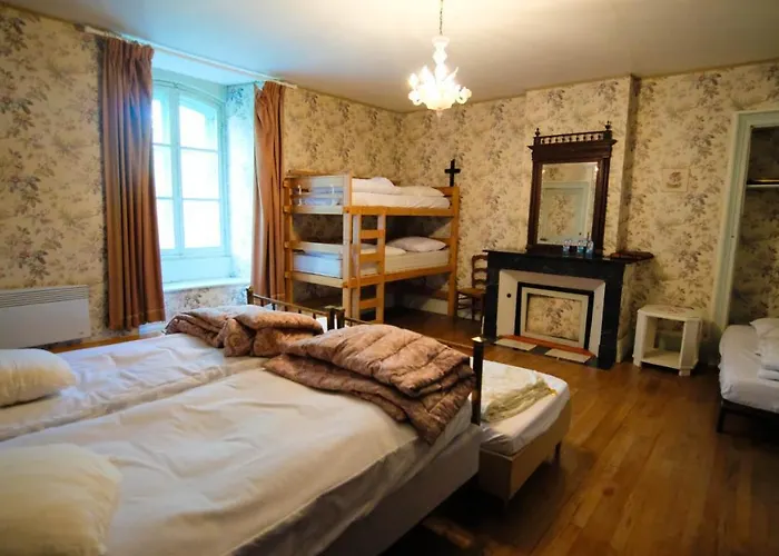 Private Castle With Park - Chateau Guillermo Casa vacanze *