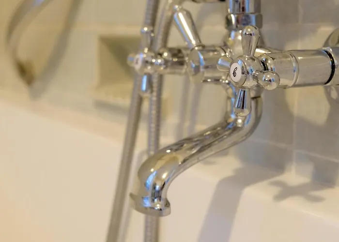 Private Castle With Park - Chateau Guillermo Casa vacanze La Moncelle